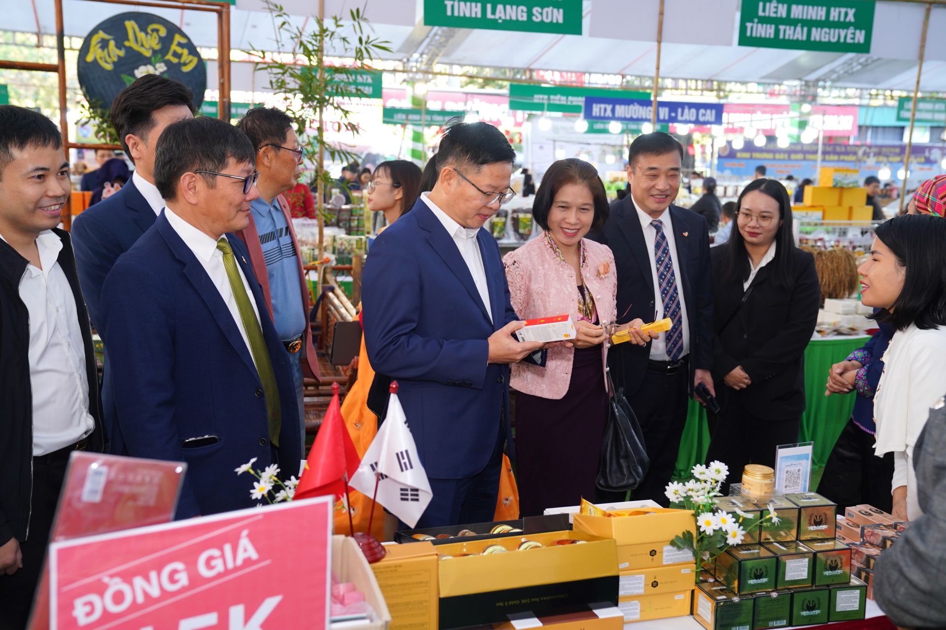 Thái Nguyên kết nối cung cầu sản phẩm hợp tác xã và giao lưu kinh tế Việt Nam – Hàn Quốc