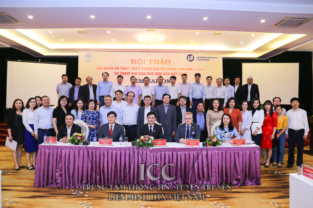 Hội thảo “Xây dựng và phát triển chuỗi giá trị nông sản xuất khẩu - Sự tham gia của khu vực Hợp tác xã Việt Nam”