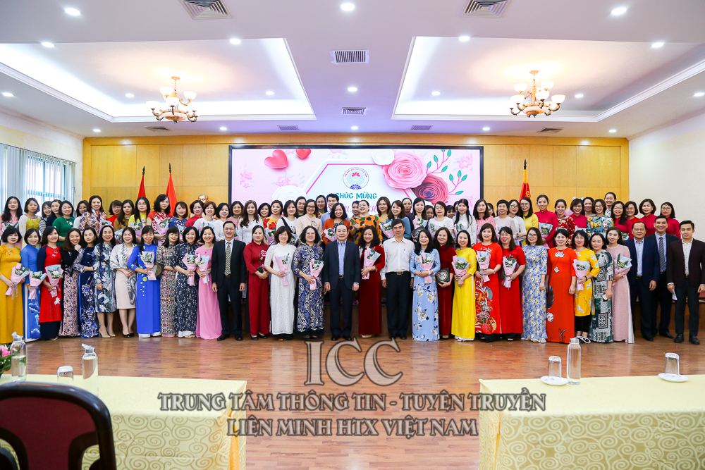 Liên minh HTX Việt Nam: Chúc mừng ngày Phụ nữ Việt Nam 20-10, phát động quyên góp ủng hộ đồng bào khu vực Trung Bộ