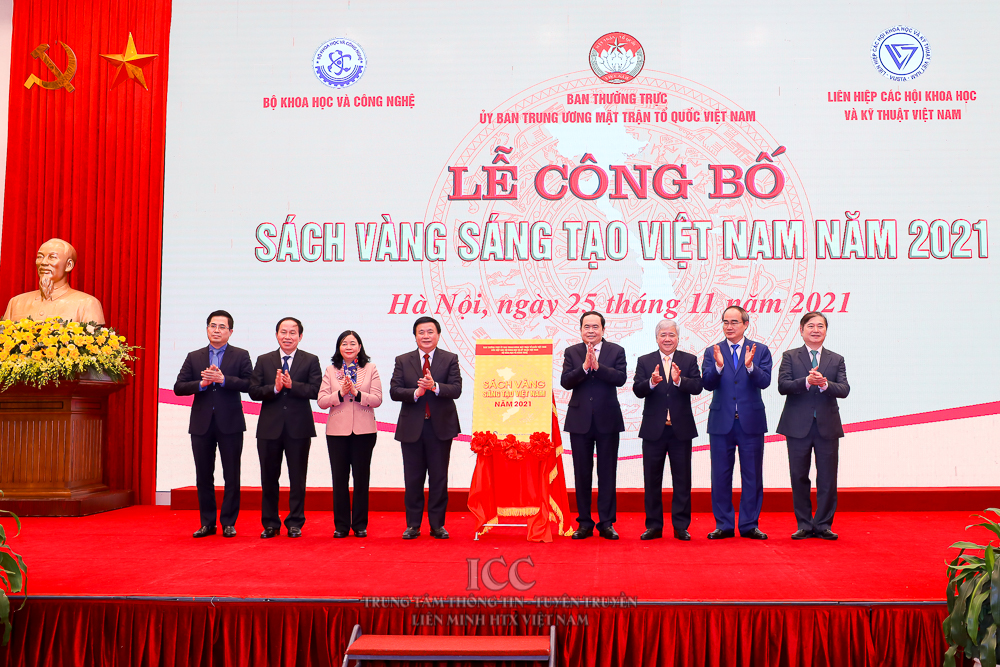 Lễ công bố Sách vàng Sáng tạo Việt Nam năm 2021