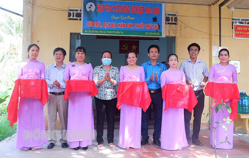Khai trương hoạt động Hợp tác xã Nông nghiệp Hòa Lợi