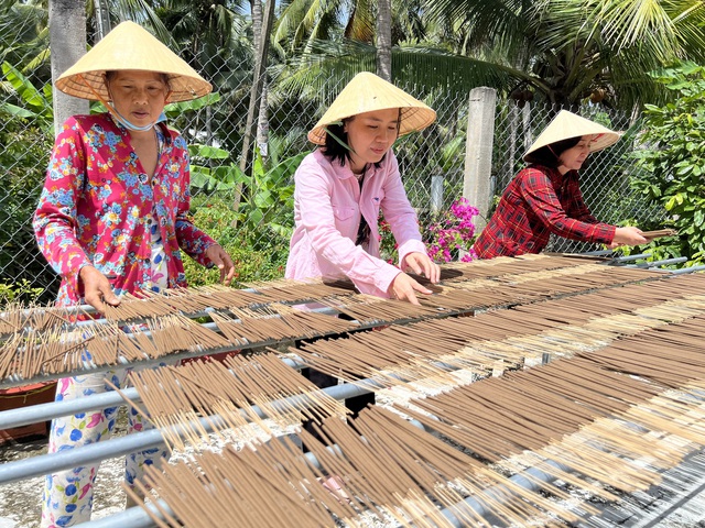 Bến Tre: Từ 'đồng khởi khởi nghiệp' đến phát triển HTX do phụ nữ quản lý