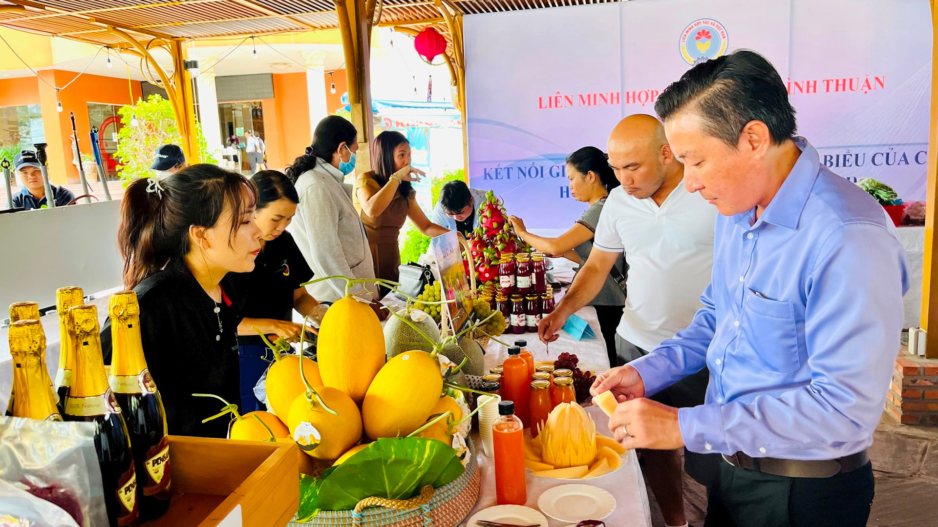 Các Hợp tác xã cần ứng dụng công nghệ thông tin, chuyển đổi số vào hoạt động sản xuất và tiêu thụ sản phẩm