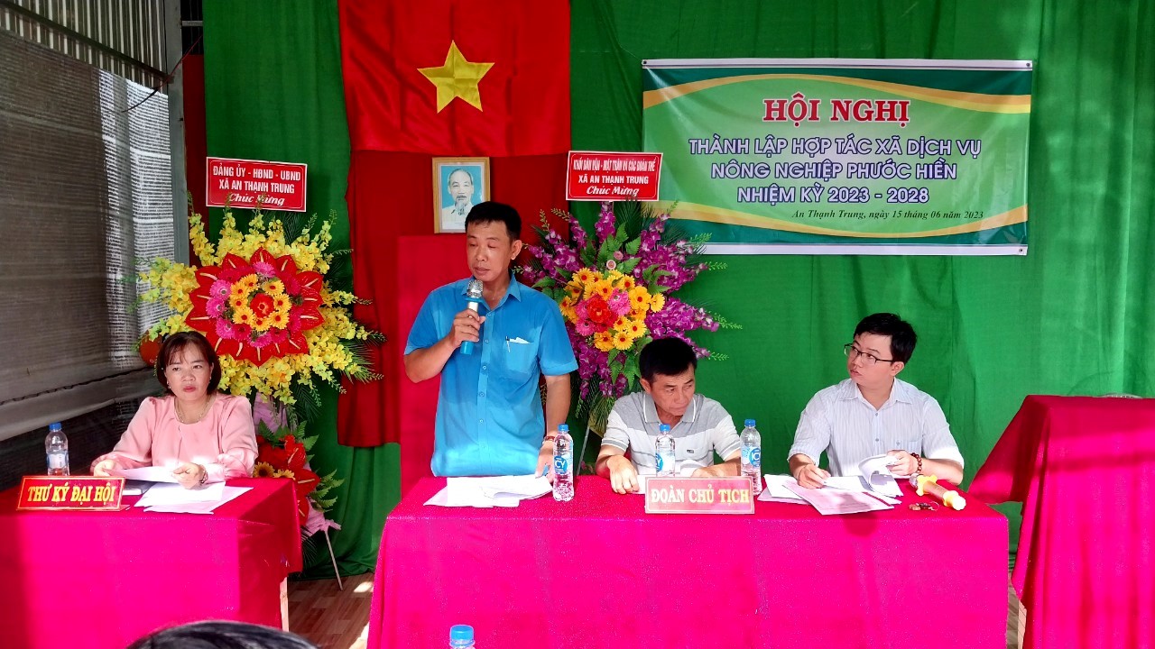 Hội nghị thành lập hợp tác xã dịch vụ nông nghiệp Phước Hiền