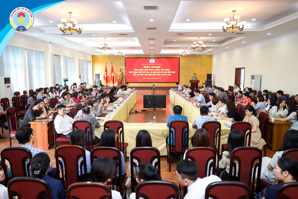 Hội nghị quán triệt, triển khai Luật HTX năm 2023 và các quy định của cơ quan Liên minh Hợp tác xã Việt Nam